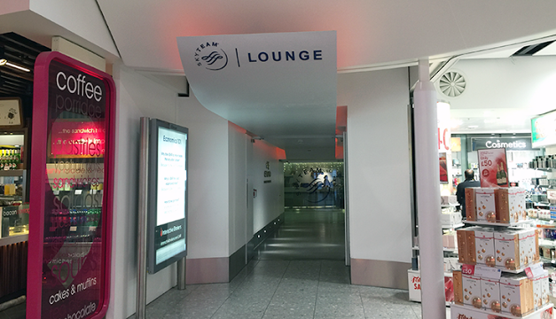 Skyteam Lounge Heathrow – Terminal 4. I was a bit disrupted.