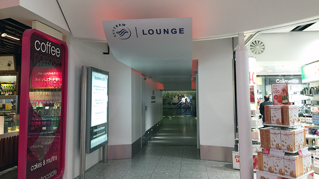 Skyteam Lounge Heathrow – Terminal 4. I was a bit disrupted.