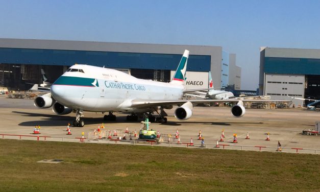 Hong Kong: International Airport Open for transit passengers