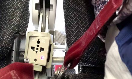 EMIRATES: Bans power bank use onboard from 1 October 2025