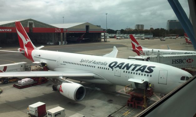 Qantas: Get rid of change fees? – Alan Joyce says no.