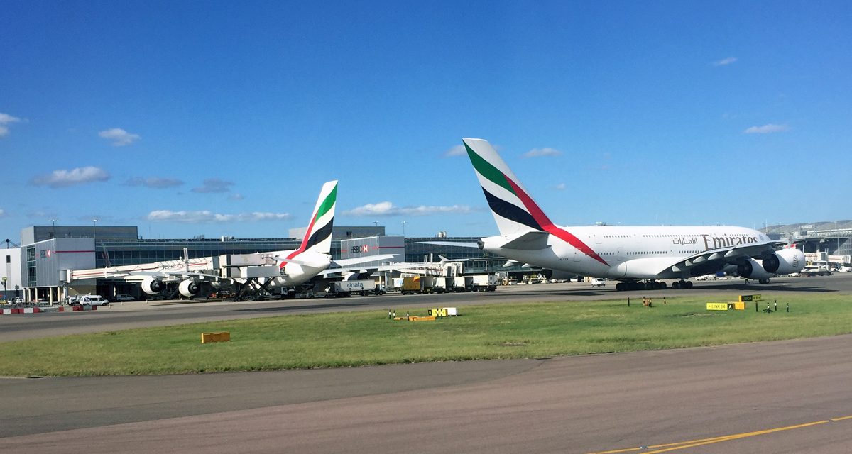 EMIRATES & Etihad: suspend flights in & out of the UK