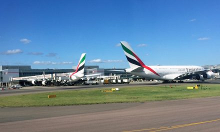EMIRATES & Etihad: suspend flights in & out of the UK