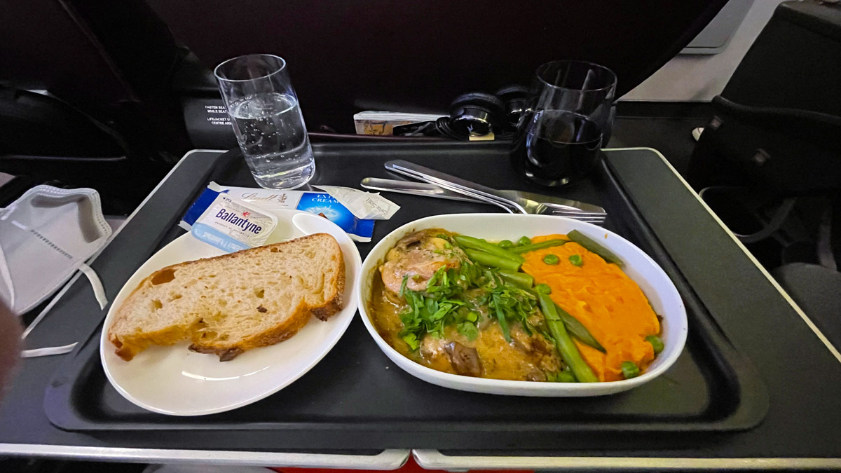 Qantas Business Class meal