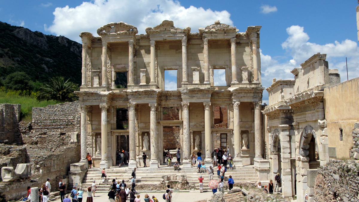 The library at Ephesus, Turkey [Schuetz/2PAXfly]