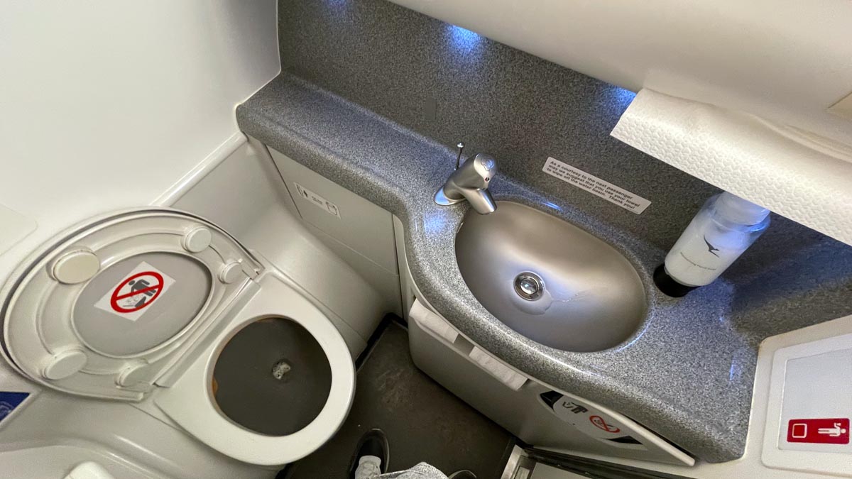 a sink and toilet in a bathroom