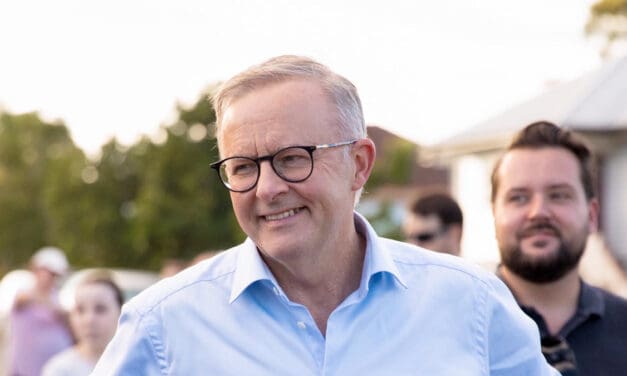 QANTAS: Prime Minister’s son scores invitation only Chairman’s Lounge membership