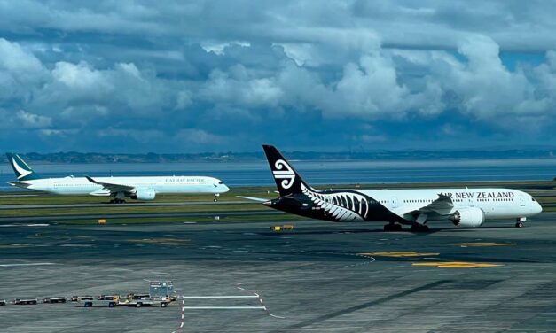 AIR NEW ZEALAND: New Check-in for Auckand, and planes from Cathay Pacific