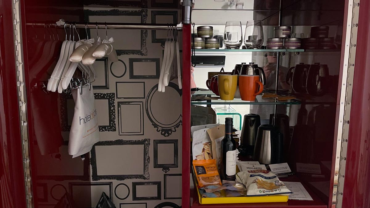 Selection of hangers plus iron in the armoire, Hotel DeBrett, Auckland, New Zealand [Schuetz/2PAXfly]