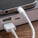 QANTAS & VIRGIN: What travellers need to know about the ban on power bank use on flights