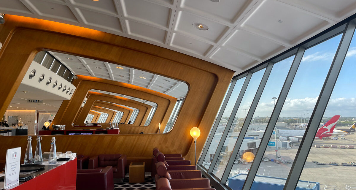LOUNGES: On Arrival access to Qantas and Virgin Australia lounges