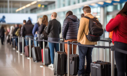 SYDNEY AIRPORT: Standard fee for taxi trips to Sydney City proposed