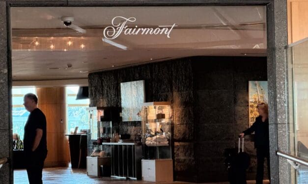 HOTEL REVIEW: Fairmont Hotel, Vancouver Airport. An indulgence. Oh Canada!
